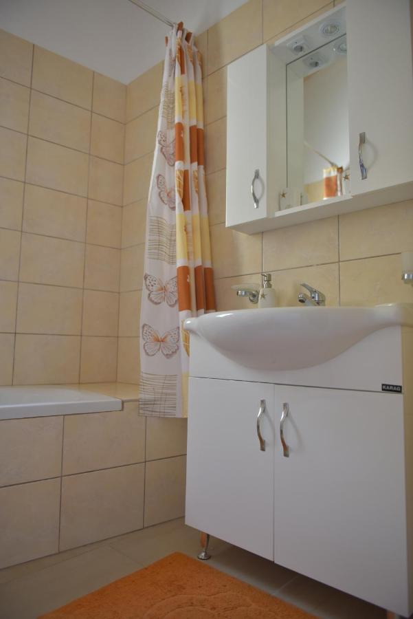 Apartament Sofia - Beachfront *